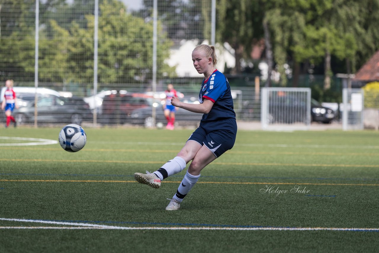 Bild 98 - wBJ Holsatia Elmshorn - VfL Pinneberg : Ergebnis: 1:4